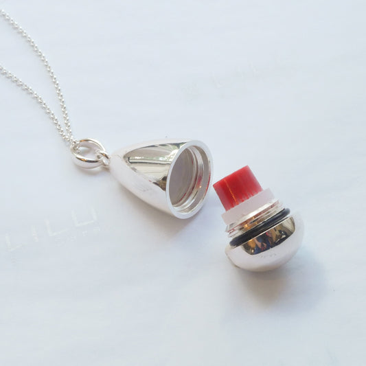 Lexi Refillable Lip Balm Necklace | LiLu Lip Care