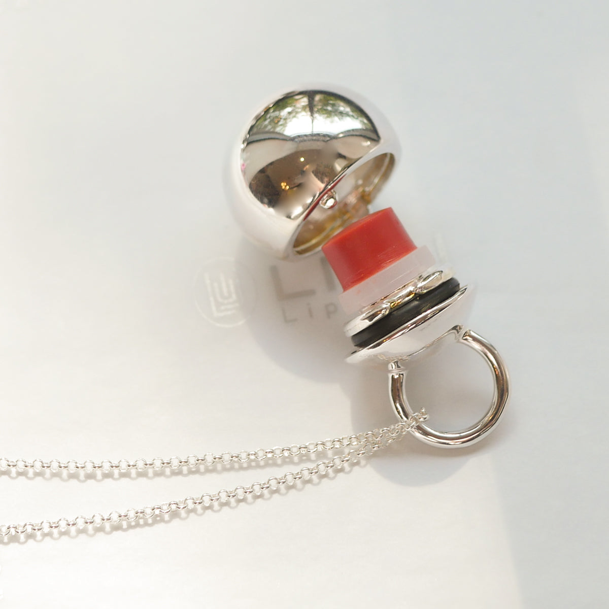 COSETTE SILVER REFILLABLE LIP BALM NECKLACE | LiLu Lip Care