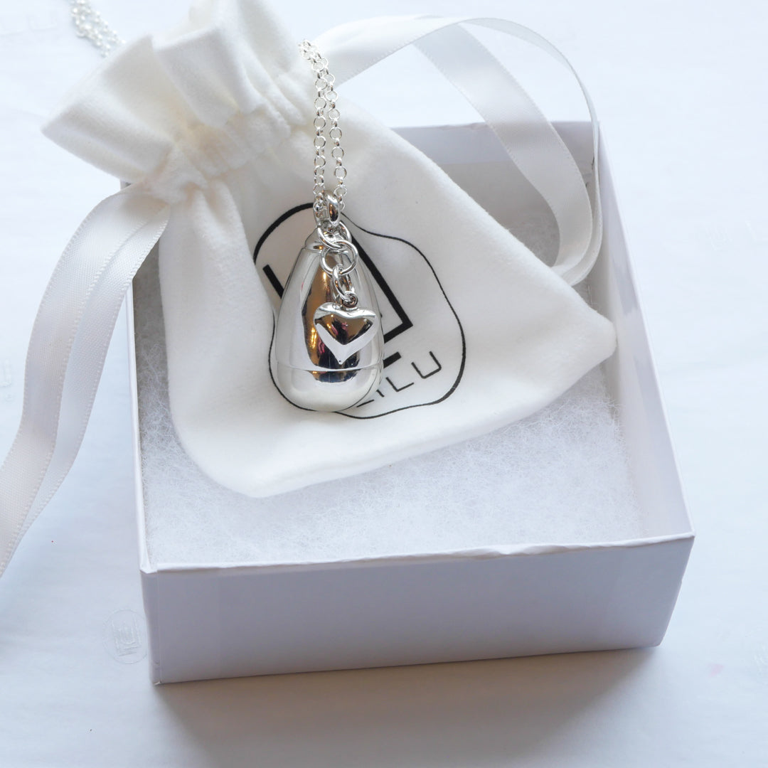 Lexi Silver Heart— Refillable Lip Balm Necklace | LiLu Lip Care