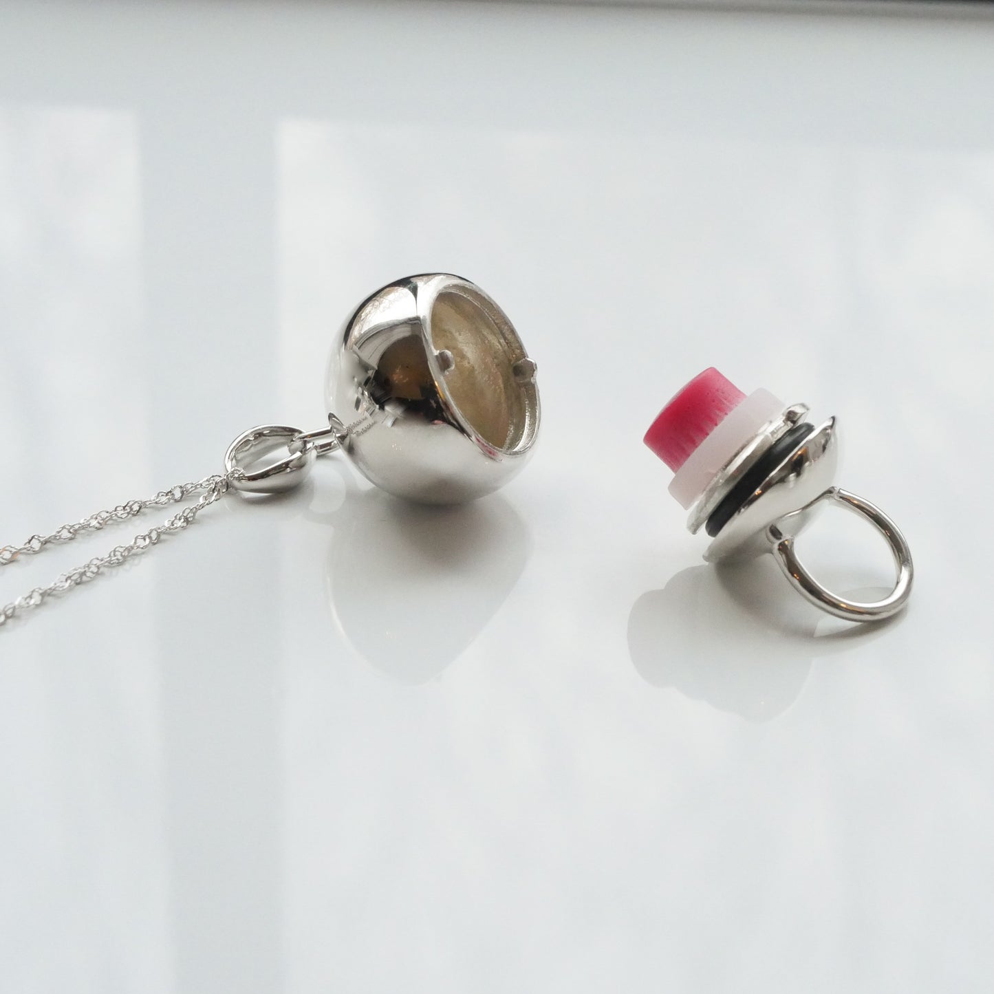 LiLu Lip Balm Necklace KIRA STERLING SILVER with 8 Refills or DIY Refills - Use Your Balm