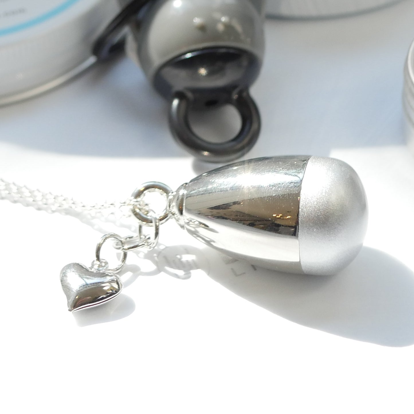 LEXI SILVER HEART REFILLABLE LIP BALM NECKLACE  | LiLu Lip Care