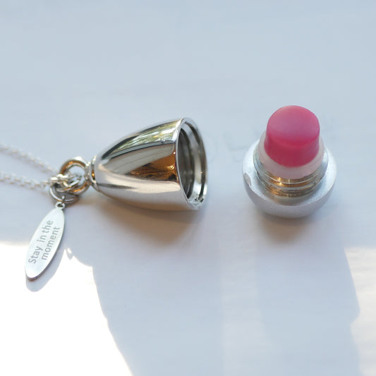 LEXI SILVER REFILLABLE LIP BALM NECKLACE  | LiLu Lip Care