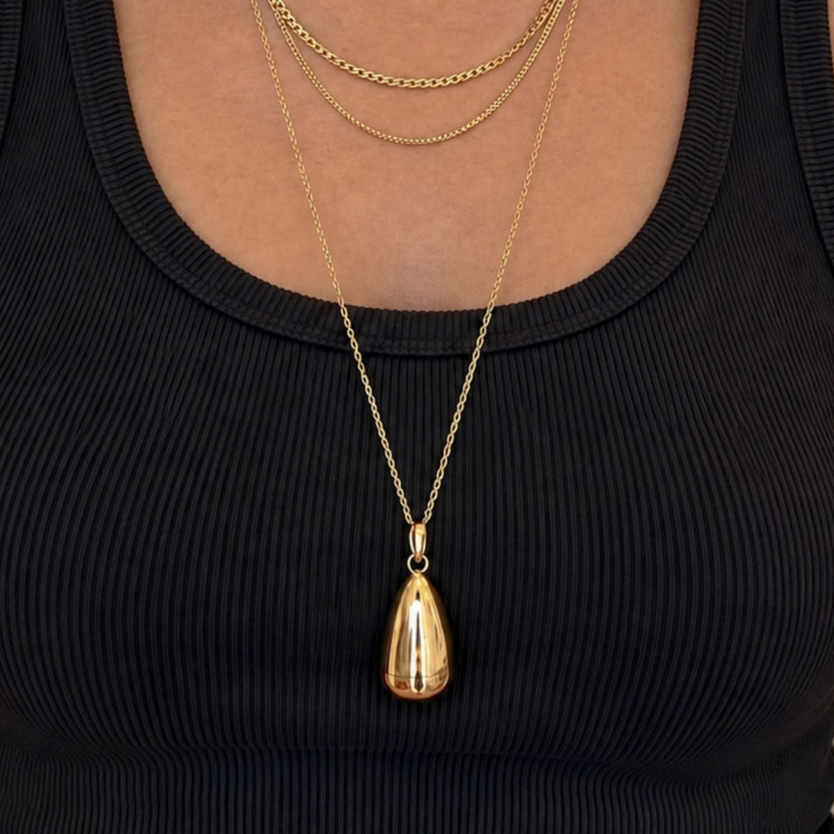 Dream Kit: Gold Lexi Lip Balm Necklace Gift Set